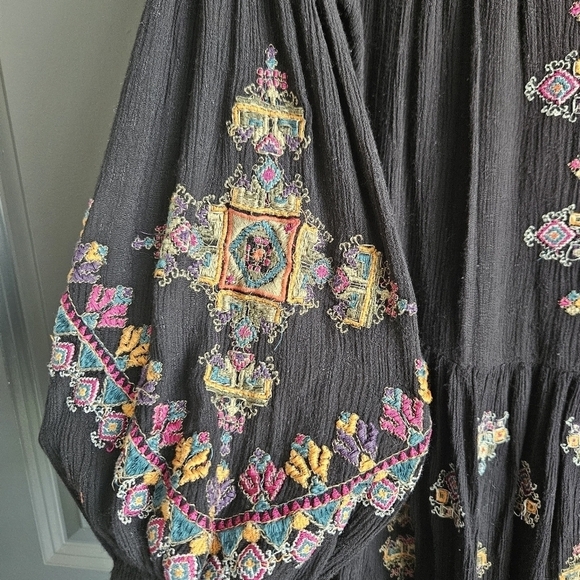 Free People | Arianna Embroidered Tunic in Black - Size XS Boho Fairy - Picture 10 of 16